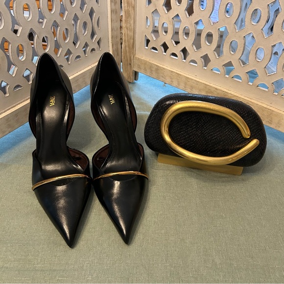 Zara Black Pointed Toe Heels - Picture 16 of 16